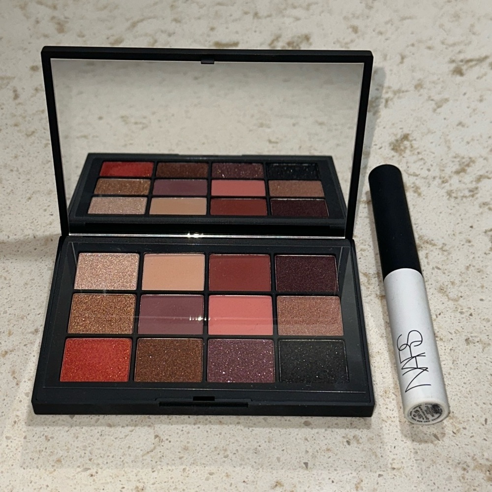 Nars Extreme Effects Eyeshadow Palette + Pro-Prime Eyeshadow Base *BNWOT*
